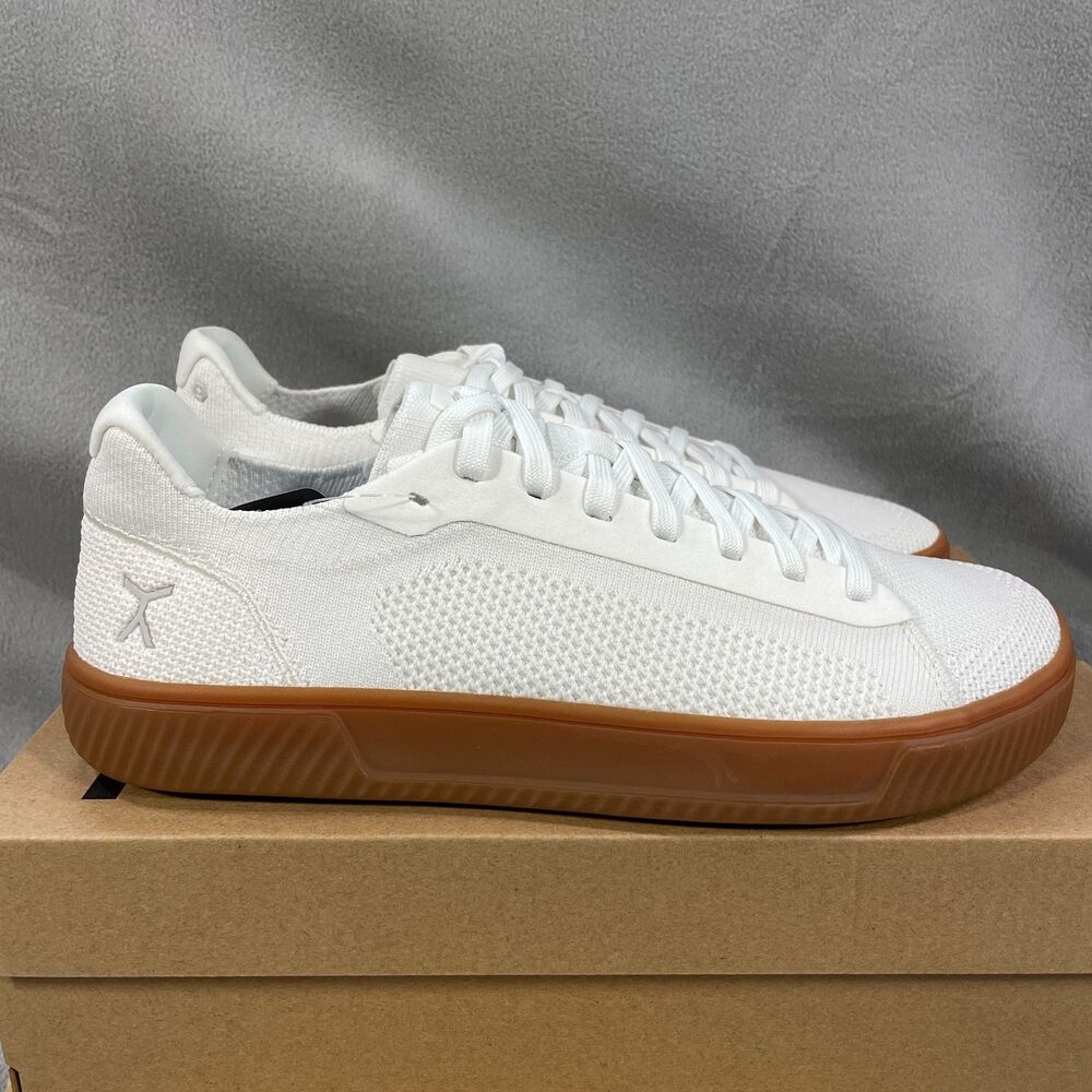 NWT Flux Footwear Adapt Knit Trainer Mens Size 10.5 White Gum Shoes Sneakers